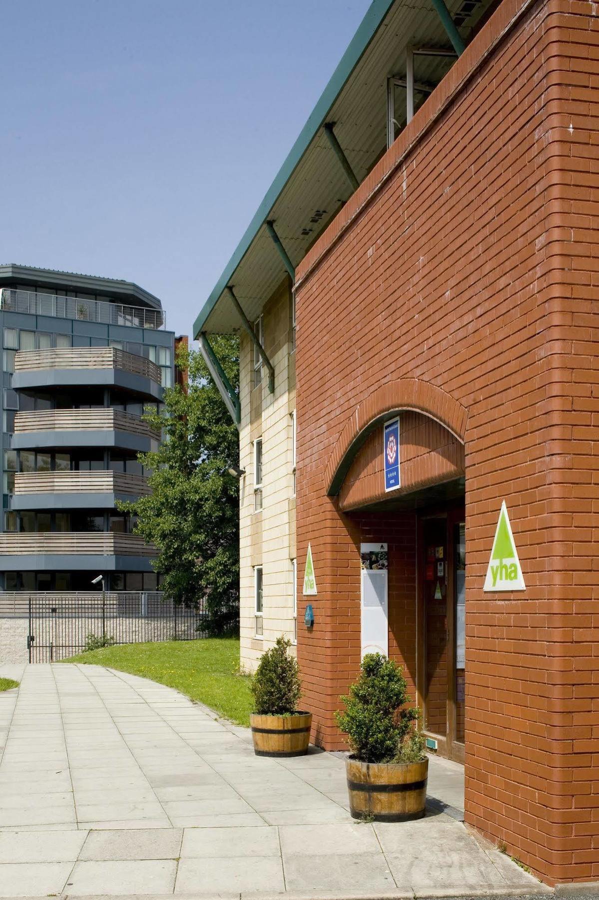 Yha Liverpool Albert Dock Exterior photo