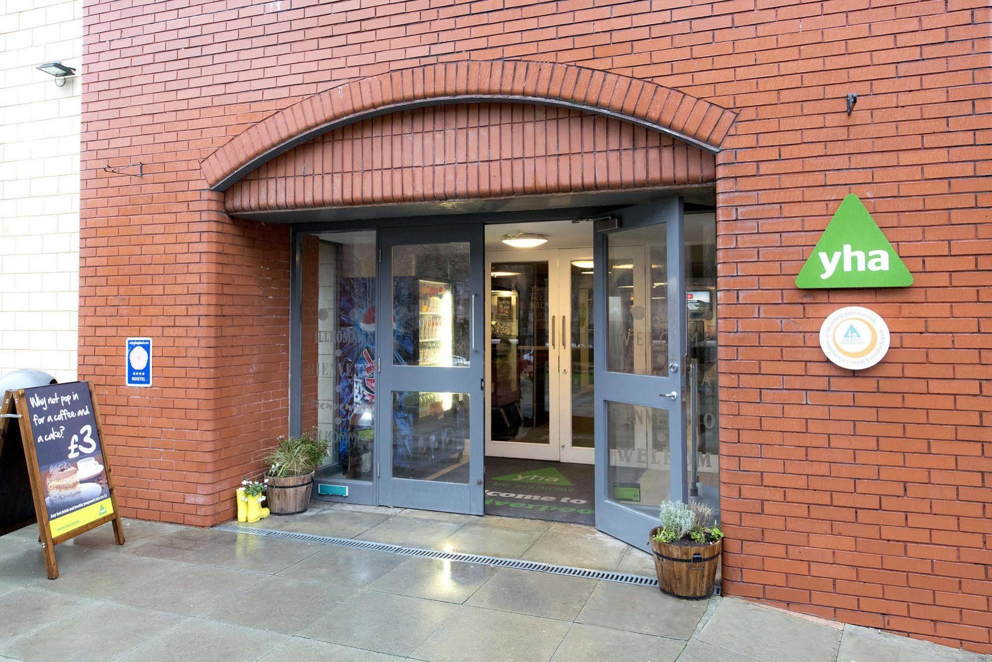 Yha Liverpool Albert Dock Exterior photo